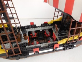 LEGO Pirates: Black Seas Barracuda (6285) with instructions - Near complete