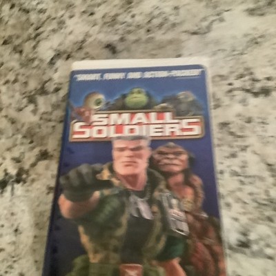 DreamWorks Small Soldiers VHS Clamshell 1998 PG-13 Kirsten Dunst NTSC