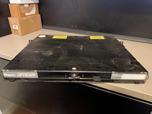 Panduit FRME1U Opticom Rack Mount Obudowa światłowodowa Stojak stalowy PAN-NET
