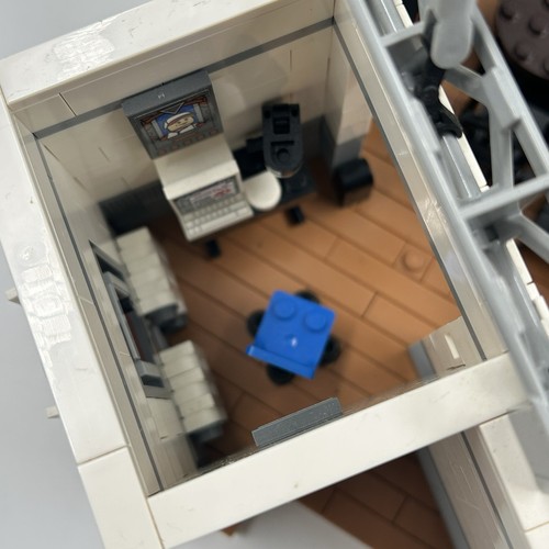 LEGO Ideas Seinfeld TV Show Apartment Building Set 21328 (RETIRED) Used - 第 7/22 張圖片