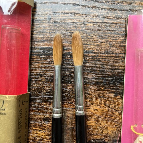 WINSOR & NEWTON SERIES 7 SIZE 9 And 10 KOLINSKY SABLE WATERCOLOR BRUSH NICE - Picture 7 of 8