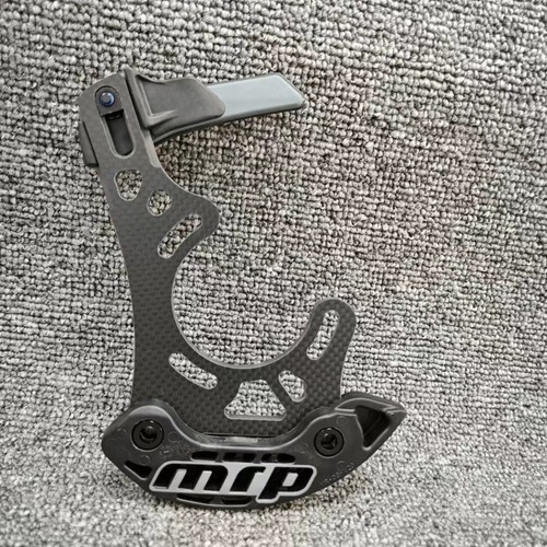 MRP ISCG-05 AMG V2 MR-20-21-506 Carbon Chain Guide Bash Guard 32-38T from GIANT - Picture 2 of 6