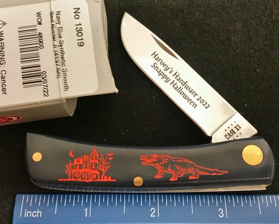 Case XX 4137 Harvey's Hardware Halloween Sod Buster Jr knife