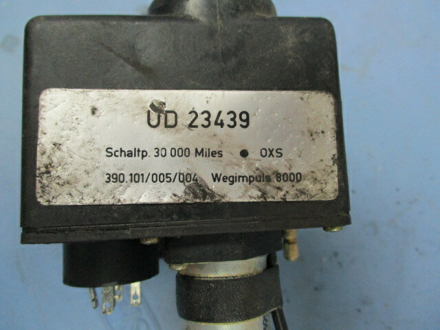 1984 ROLLS ROYCE SILVER SPUR Elapsed Mileage Indicator UD23439