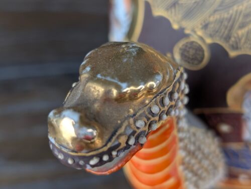 Set teiera vintage giapponese Kutani Dragonware Moriage con 2 tazze e piattini - Foto 20 di 24