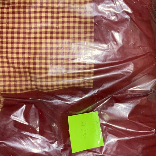 Olivia's Heartland Jamestown OH-101 KQL Burgundy Quilt Set Size California King - Picture 4 of 4
