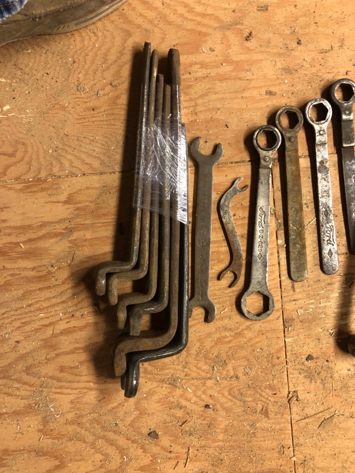 Vintage Ford 5Z829 Ratcheting Transmission Band Wrench lot of others