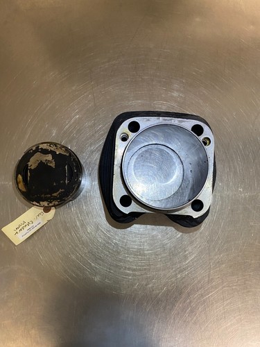 2004 Harley Davidson E/G U/C FLHTCUI Rear Back Cylinder And Piston - Picture 7 of 7