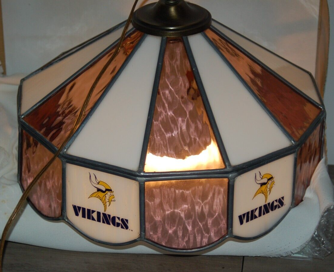 VINTAGE STAINED OR LEADED GLASS MINNASOTA VIKINGS HANGING LIGHT MANCAVE READ