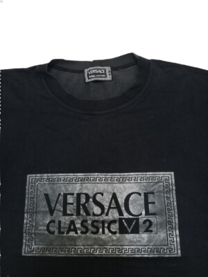 Vintage Versace Classic V2 Big Logo T Shirt Italy Jeans Couture
