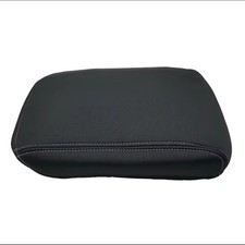 VW Amarok Bezug für Mittelarmlehne