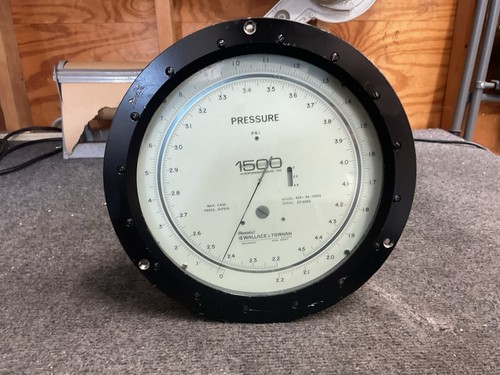 Pennwalt Wallace & Tiernan 62A-4A-005 Precision Differential Pressure Gauge - Picture 2 of 12