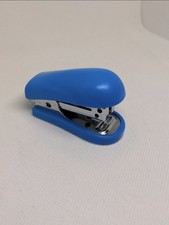Mini Blue Stapler Staples - Travel Size - 26/6