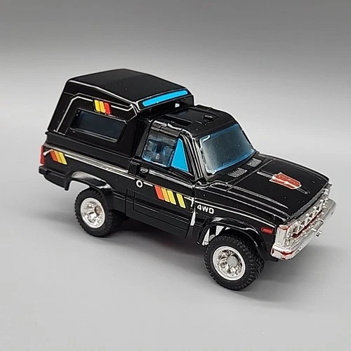 G1 Trailbreaker 1982 Takara Vintage Transformer Robot only  no accessories