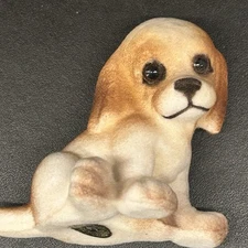 Flocked Beagle Puppy Figurine Made In Hong Kong, Excellent Vintage Condition