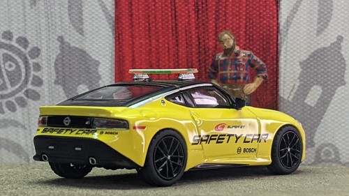 TSM MODEL NISSAN Z SUPER GT SAFETY CAR LOOSE 1:64 SCALE N0. 620 MINI GT SERIES - Picture 9 of 12