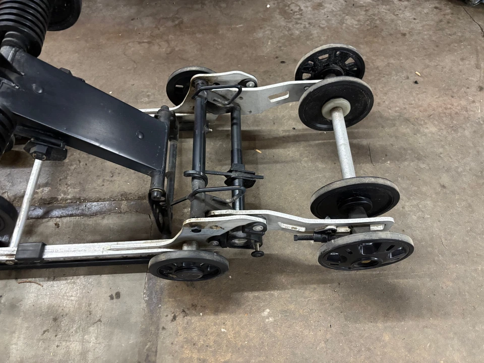 Ski-Doo Expedition 900 16 18 19 17 Skandic 600 OEM 154" Suspension 254mi 15 1200 - Image 2 of 4