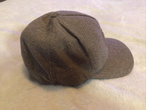 Travis Matthews Flex Fit LEEZY 6 Panel Golf Hat L-XL - Picture 7 of 14