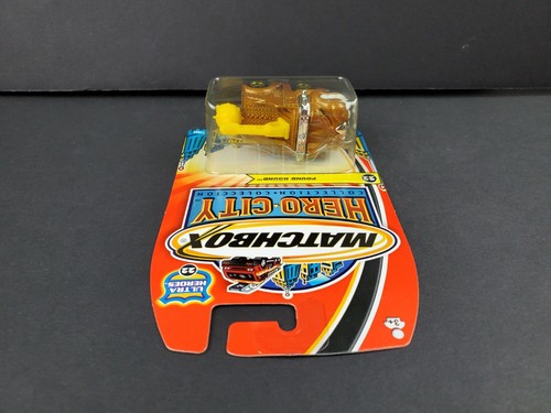 2004 Matchbox Hero City Ultra Heroes Rescue Dogs #22 Pound Hound Dog Car C4547 - Picture 7 of 9