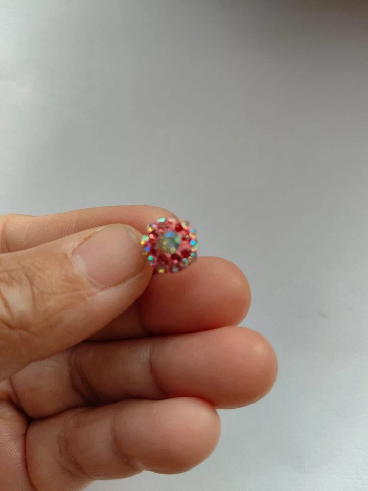 Piercing Lakh de latón plateado para nariz con pasador trasero de corcho joyería india Foto 3 de 4