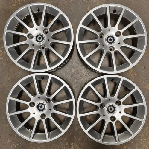 4x Alufelge 2x 5,5x15 ET22 2x 4,5x15 ET23,5 3x112 Smart A4514010402 A4514010102