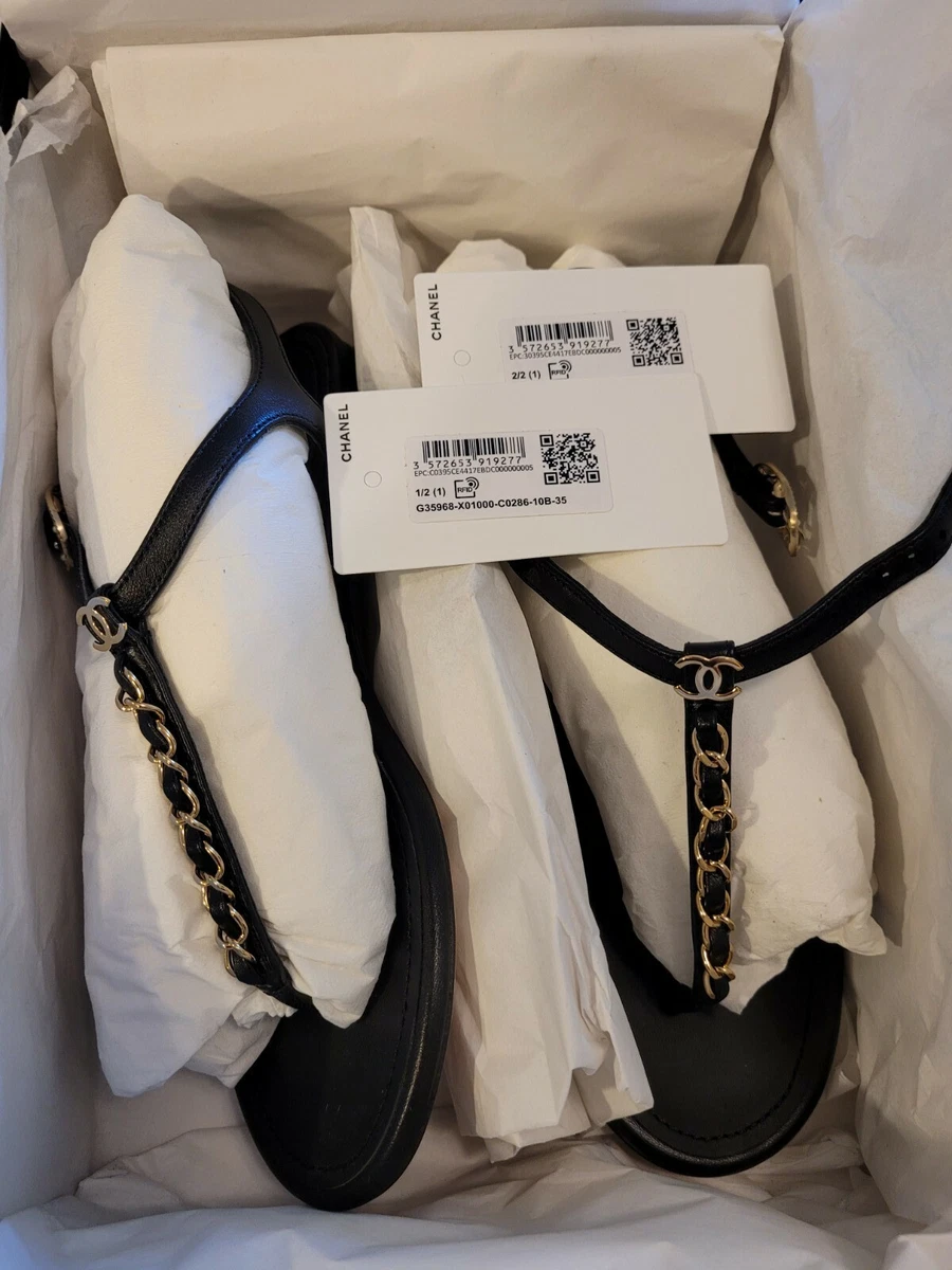 NWT CHANEL 20P Leather Chain CC Thong Flats Sandals Shoes Black 35