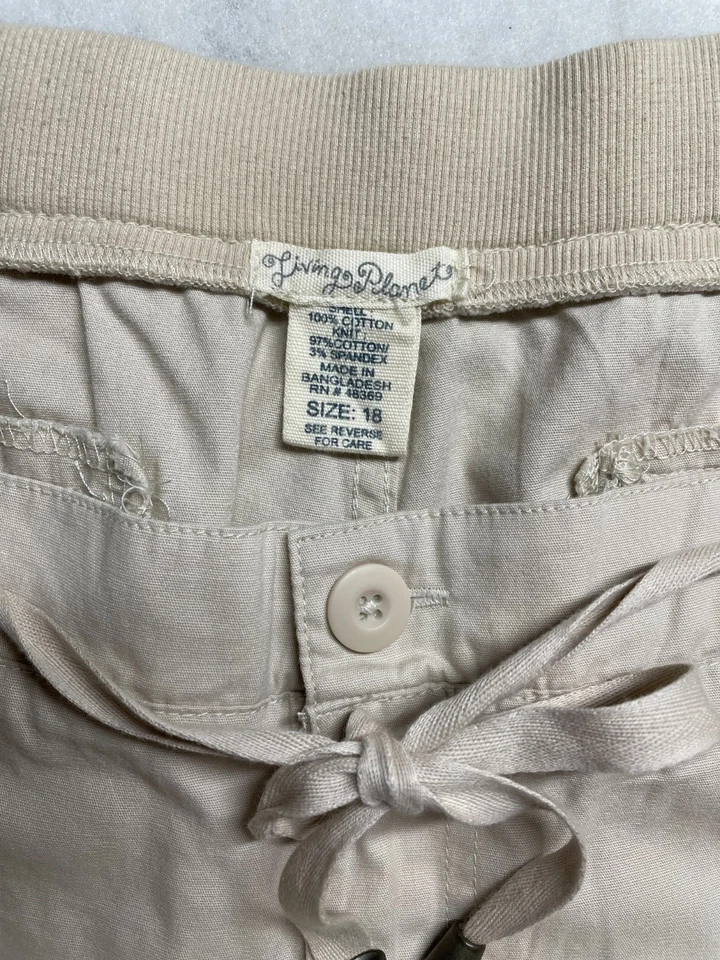 NWT Living Planet Womens Beige Flat Front Straight Leg Cropped Pants Size 18 - Image 3 of 4