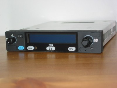 TRIG TY-96 COMM RADIO !! VERY NICE 25 / 8.33 KHZ TRANSCEIVER P/N 01226-00-01 !!