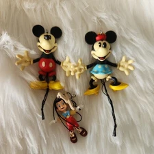 Hallmark Disney 2006 Christmas Tree Ornament Jumping For Joy Mickey Minnie Mouse