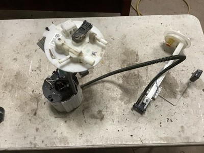 Fuel Pump Assembly Tank Mounted 2.4L Primary Fits 10-17 EQUINOX 325688