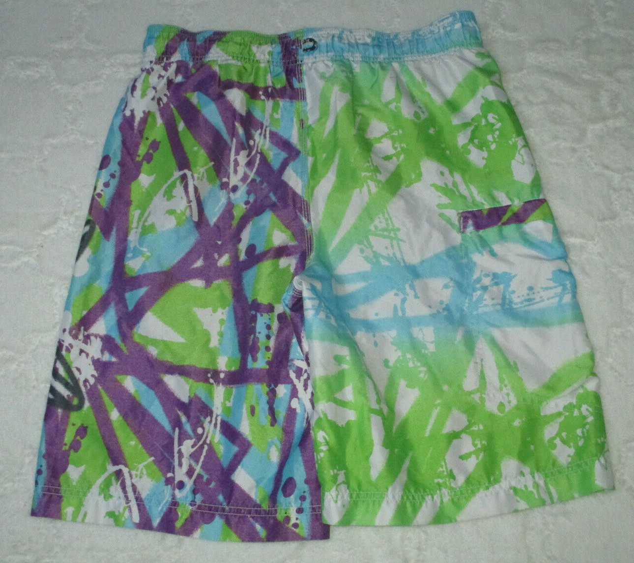Picture 2 of 3