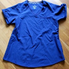 Beyond Scrubs Navy Blue Top 1 Pocket V-Neck womens Size S Short Sleeve G3