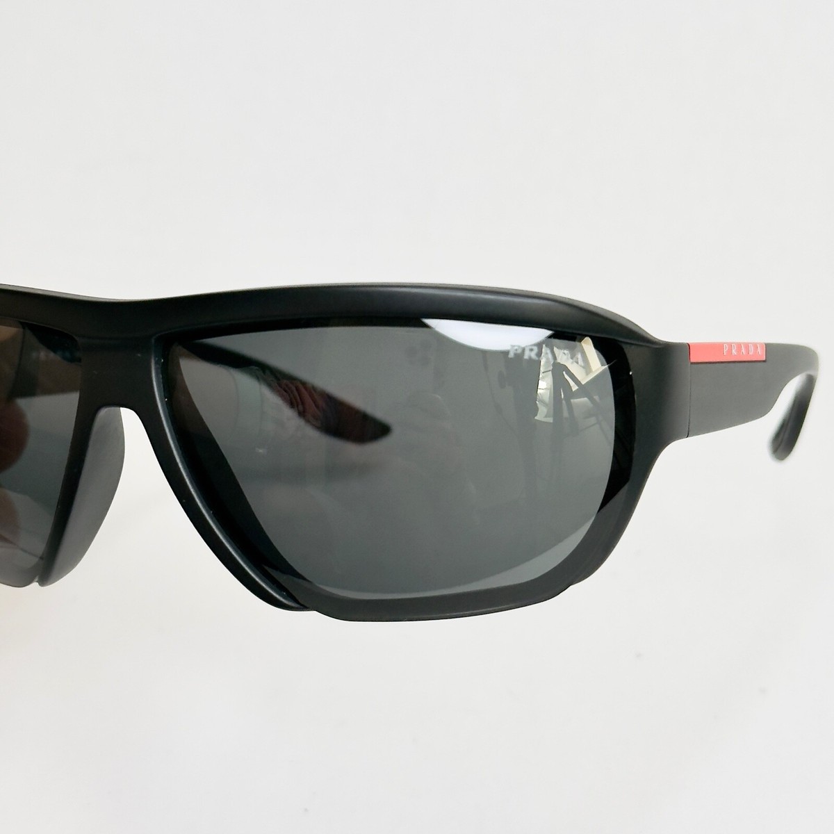 PRADA SPR 09V ベッコウ柄サングラス PRADA SPR 09V ベッコウ柄サングラス