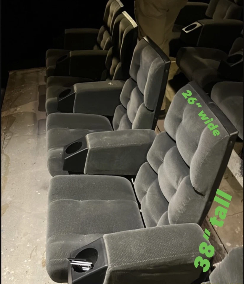 Lote de 13 asientos de cine ligeramente usados - ¡RECOGE SOLO EN LOS ANGELES 90210! Foto 3 de 4