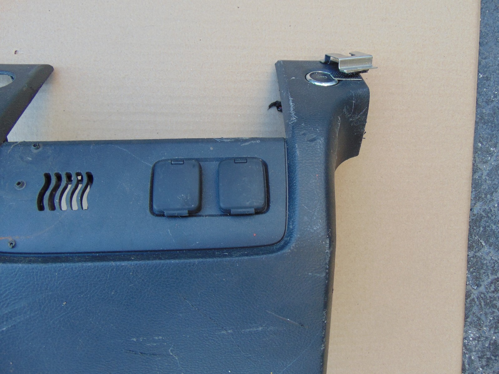 20132019 FORD TAURUS POLICE INTERCEPTOR CENTER DASH TRIM 8099 eBay