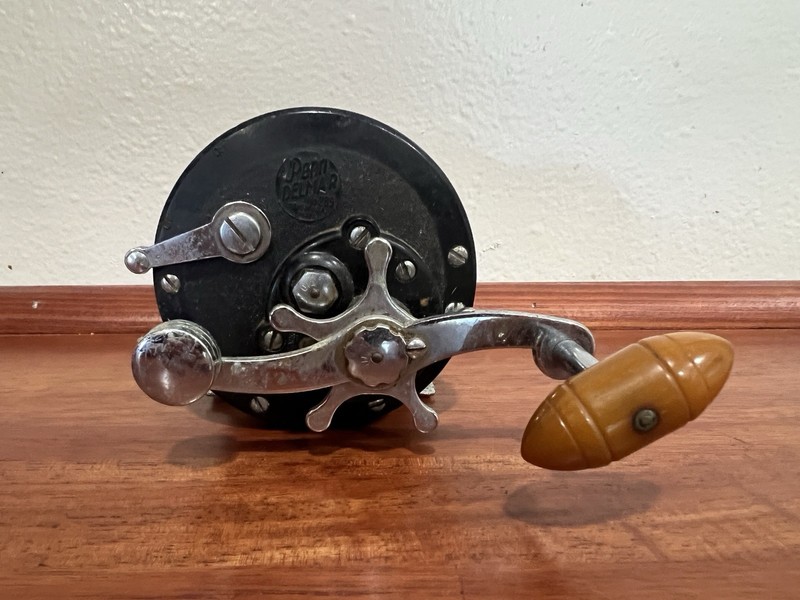 Vintage Penn Delmar No. 285 Fishing Reel Made in USA 