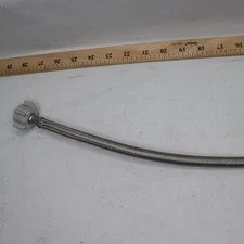 Jones Stephens Toilet Connector Stainless Steel 1/2" FIP x 7/8" Ballcock x 20" L