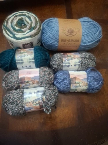 Mixed Lot Yarn Lion Brand,Yarnspirations Bernat (4) 4oz,(1)5oz,(1)8.5oz,(1)12oz - product listing photo