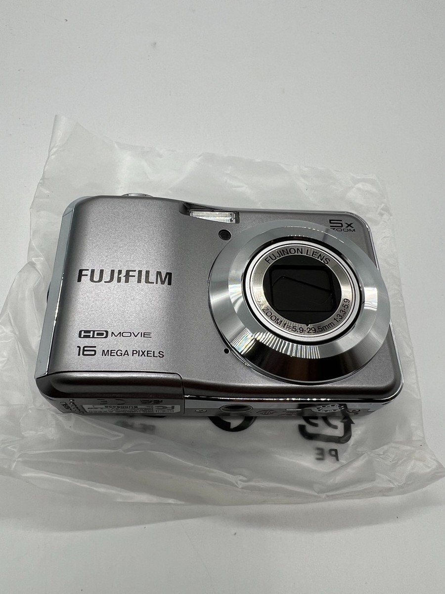 Fujifilm FinePix AX660 Silver Digital Camera 16MP 5x Zoom Boxed