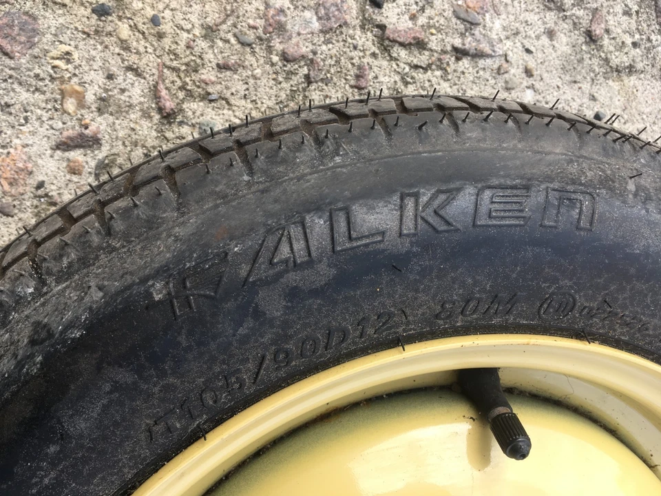 Daihatsu Cuore L251 (03-07) : Notrad 3x12 Ersatzrad 105/90-12 80M Reserverad - Bild 4 von 4