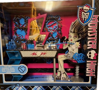 Monster High Frankie Stein Spielset Frisierkommode mit viel Zubehör, Neu