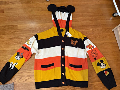 Disney Her Universe Halloween cardigan sweater, NWT, size Large!