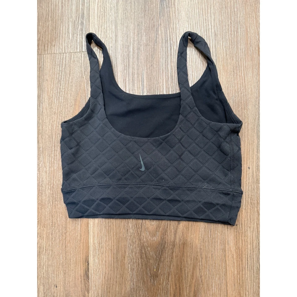 Nike Dri-FIT Sports Bra XS Black Quilted Lightweight Low Impact Gym Workout - Image 2 of 4