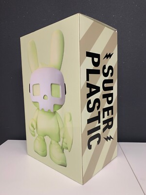 SUPERPLASTIK - ACTIONFIGUR - KILL SWITCH UBERGUGGI 17'' - GLOW IN THE DARK - 43 CM - RAR