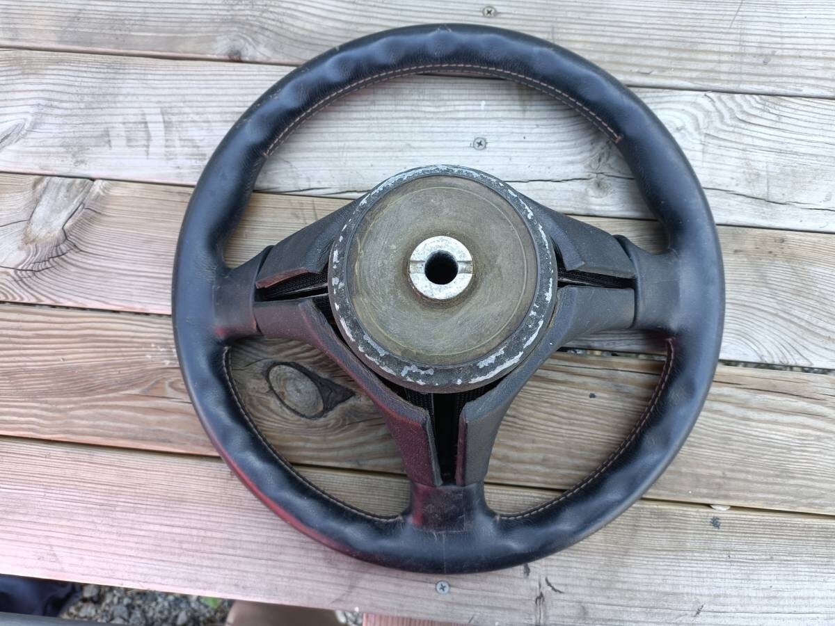 Honda DC2 Integra Type R 98spec JDM Genuine momo Steering Very