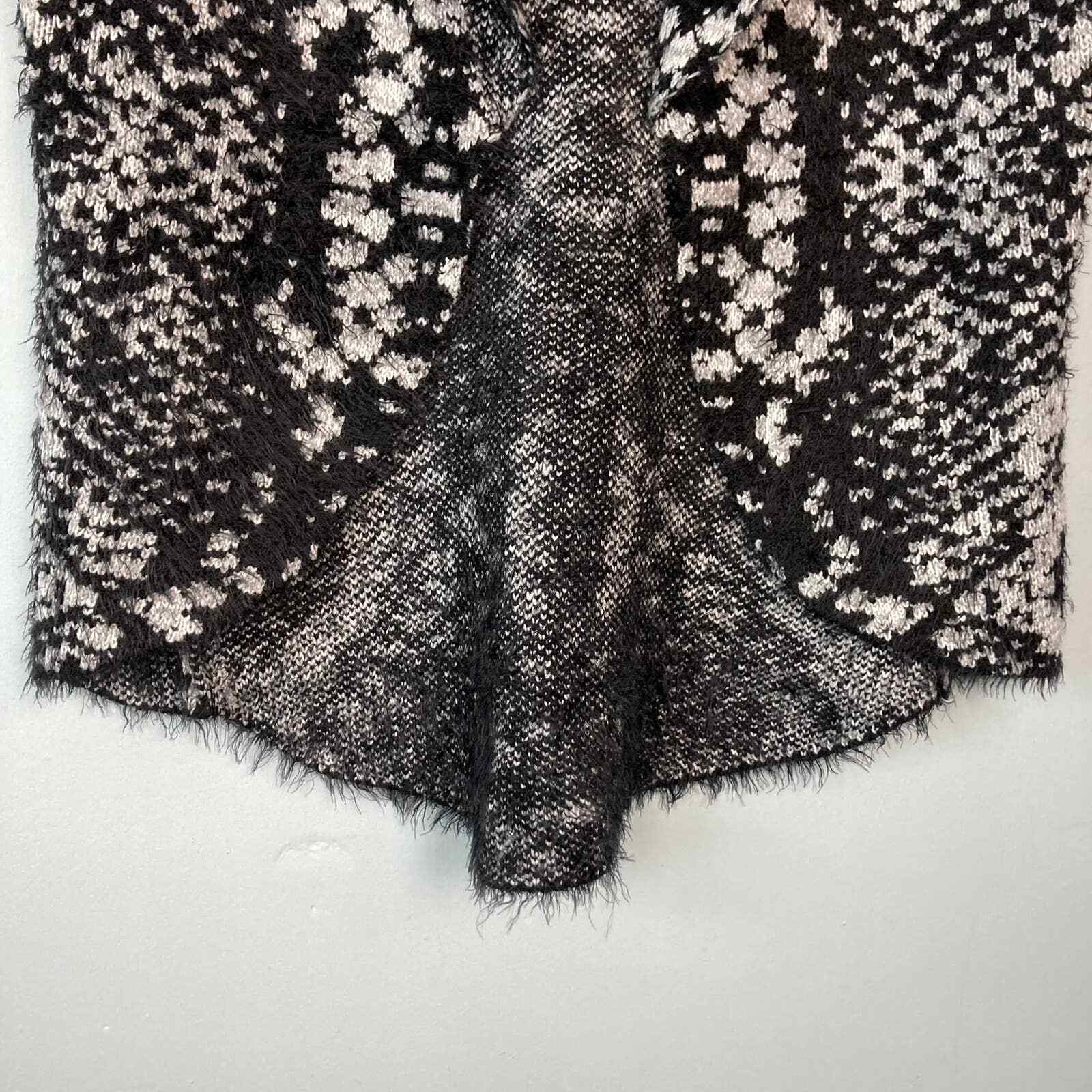 Sioni Black Gray Snakeskin Python Patterned Eyela… - image 13