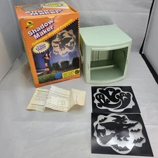 Halloween Shadow Maker by Sun Hill Battery Operated 1994 2 Slides VTG Needs Bulb