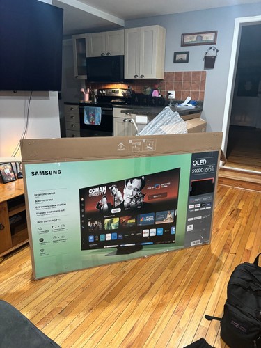 Samsung 65" Class OLED S90D DAMAGED - Picture 2 of 3