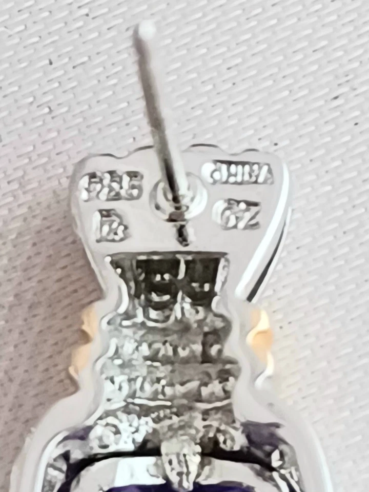 Ross Simons Sterling & Amethyst Purple Stone w/ Gold Accent Post Earrings - Imagem 3 de 3