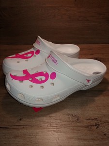 susan g komen crocs
